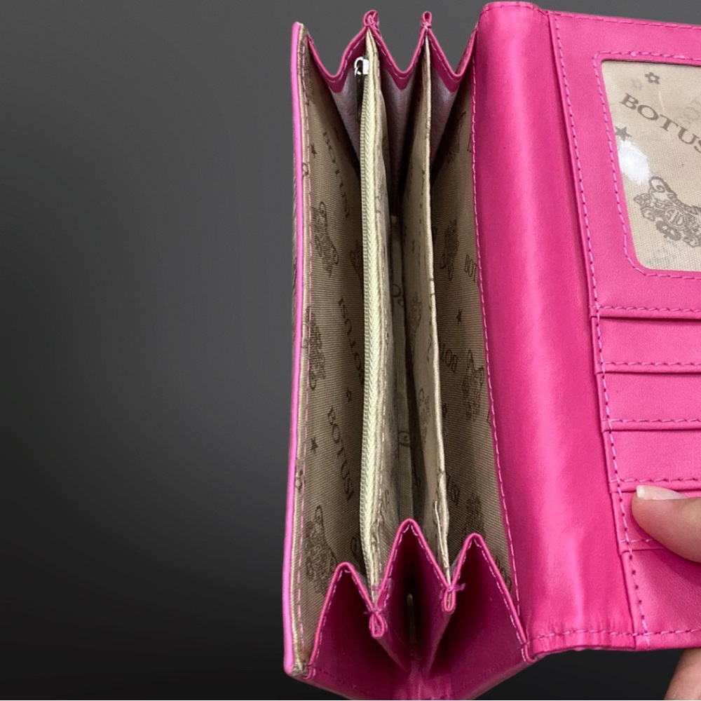 Botusi Pink Wallet - Picture 3 of 7